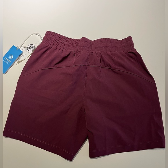 MPG Shorts - Picture 4 of 4